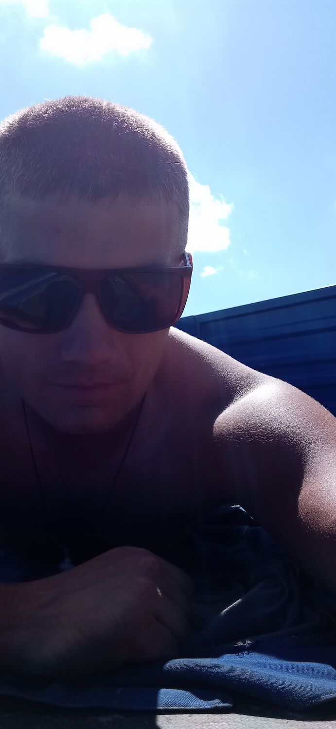  37742155  , 32 ,    -