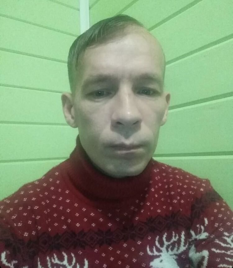  41806345  , 45 ,    