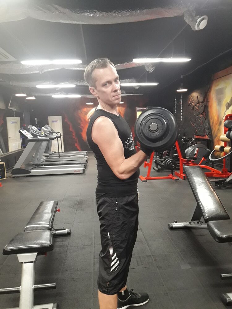  ,   Evgeny, 47 ,   ,   , c 