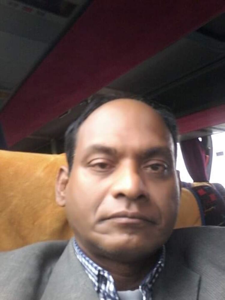  ,   Habib, 42 ,   ,   , c , 