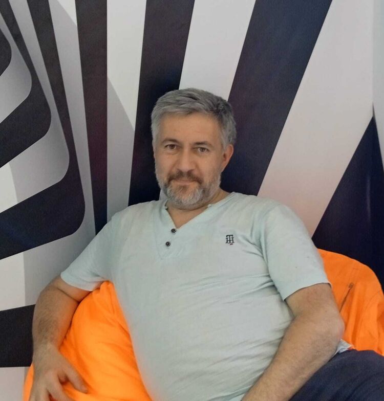  43858355  , 47 ,    