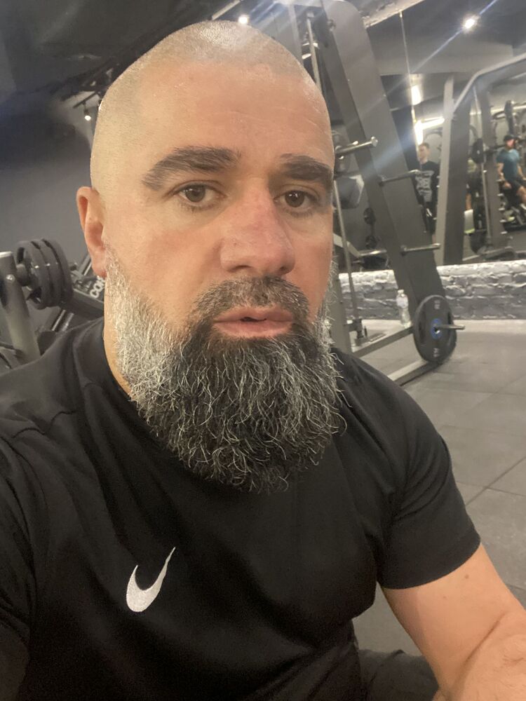 ���� 34149965 ������� Cage, 42 ����, ���� ���������� � �����