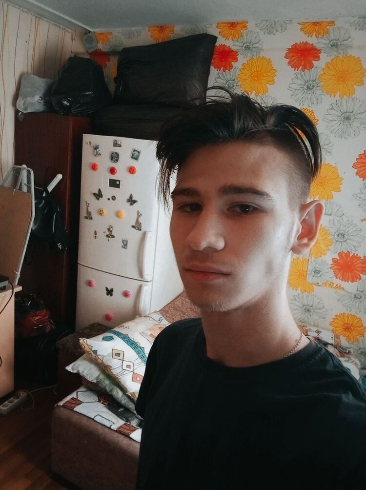  41570245  , 20 ,    