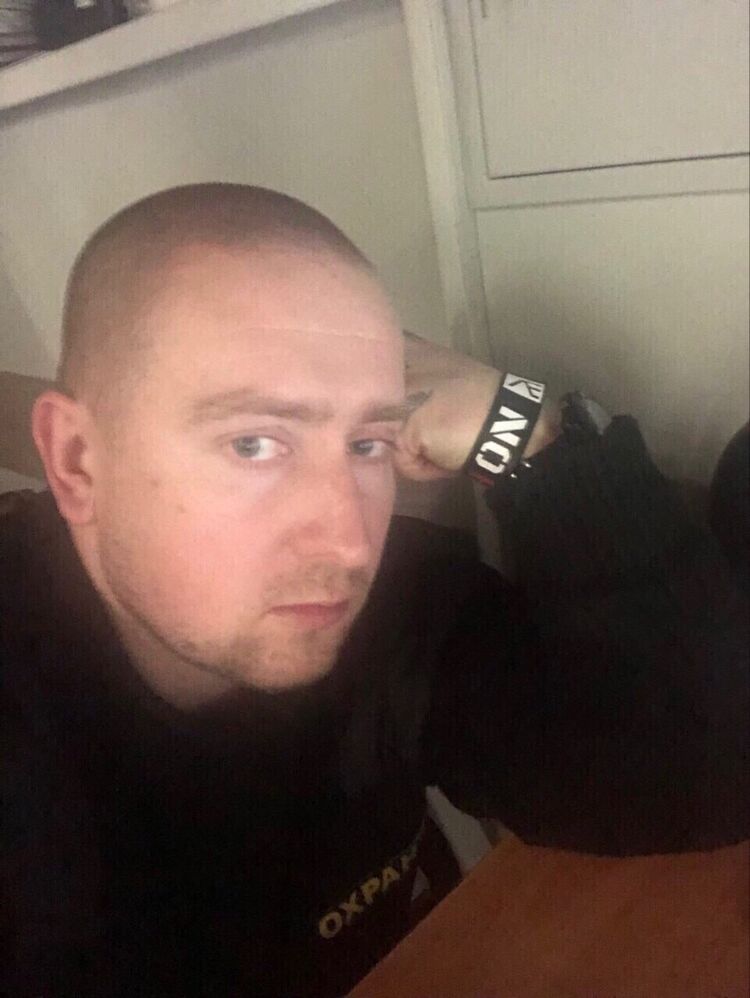  18803895  , 42 ,    