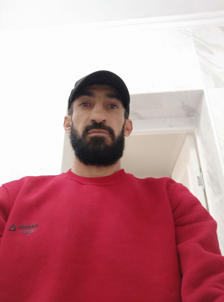  ,   Feruz, 40 ,   ,   , 