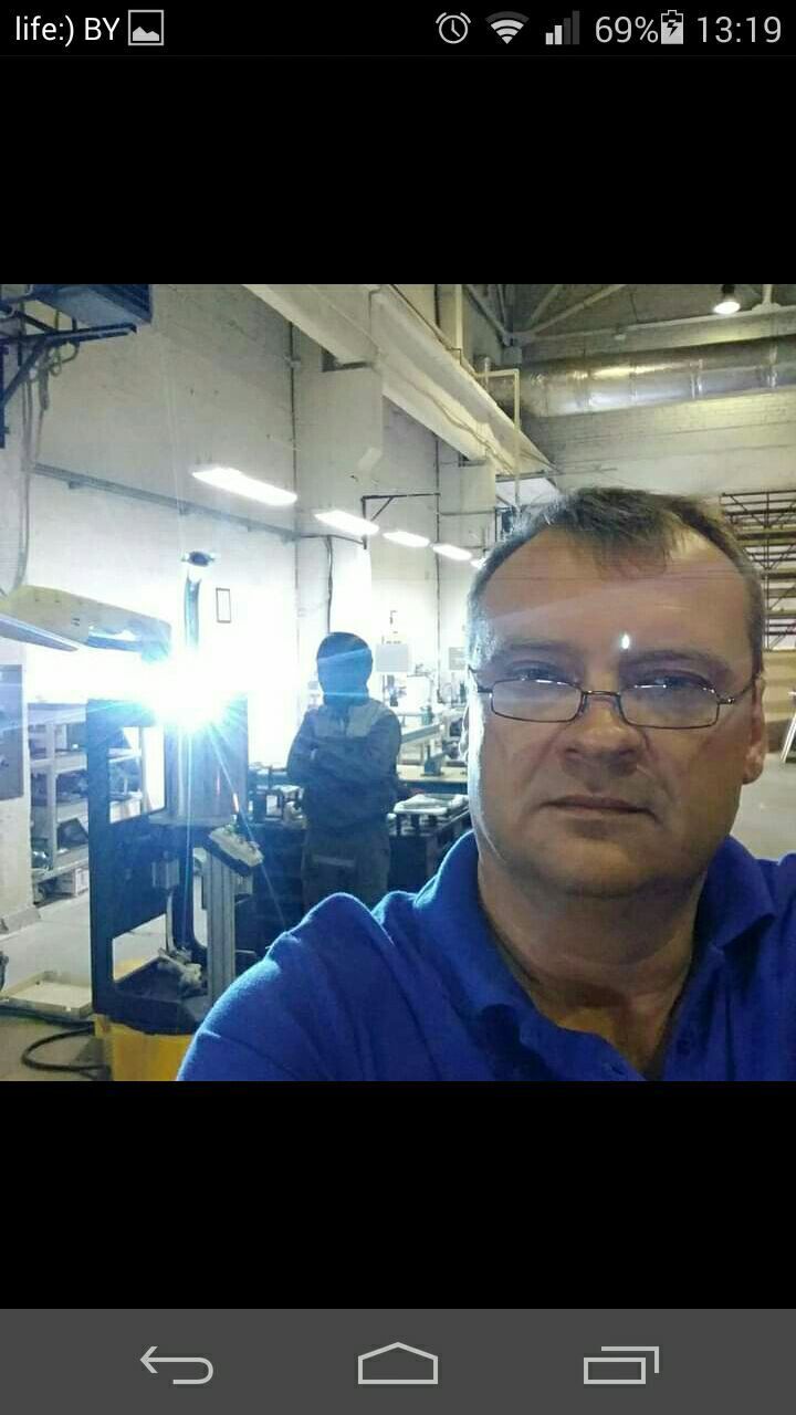  28481835  , 52 ,    