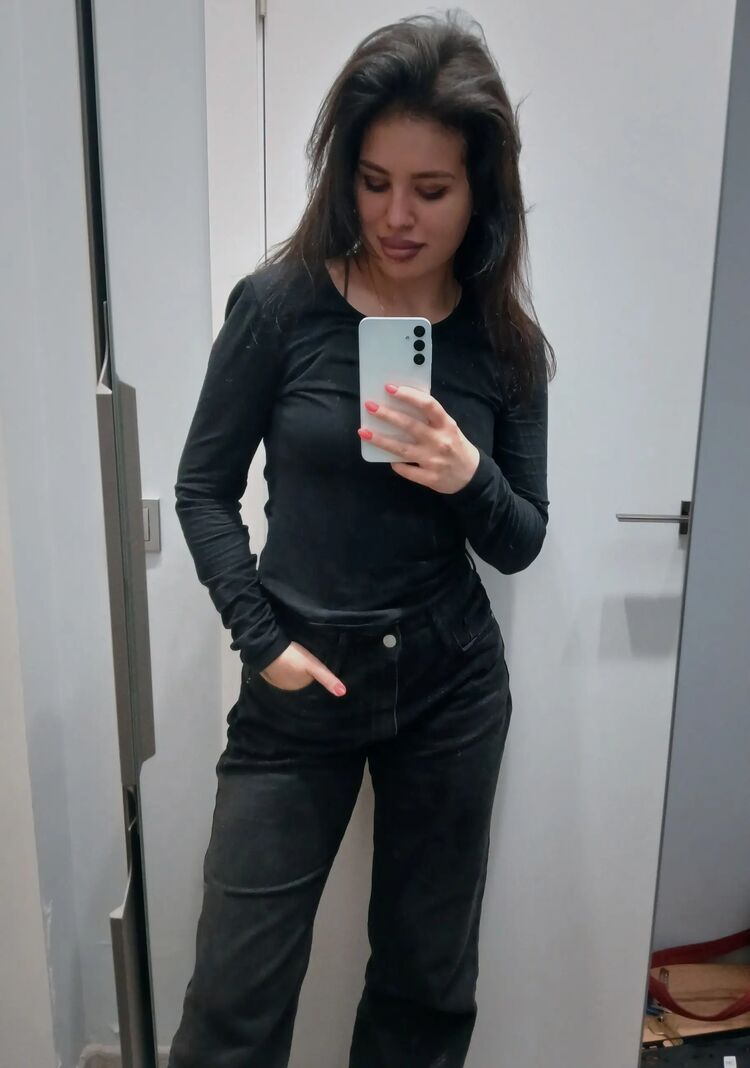  -,   , 23 ,  