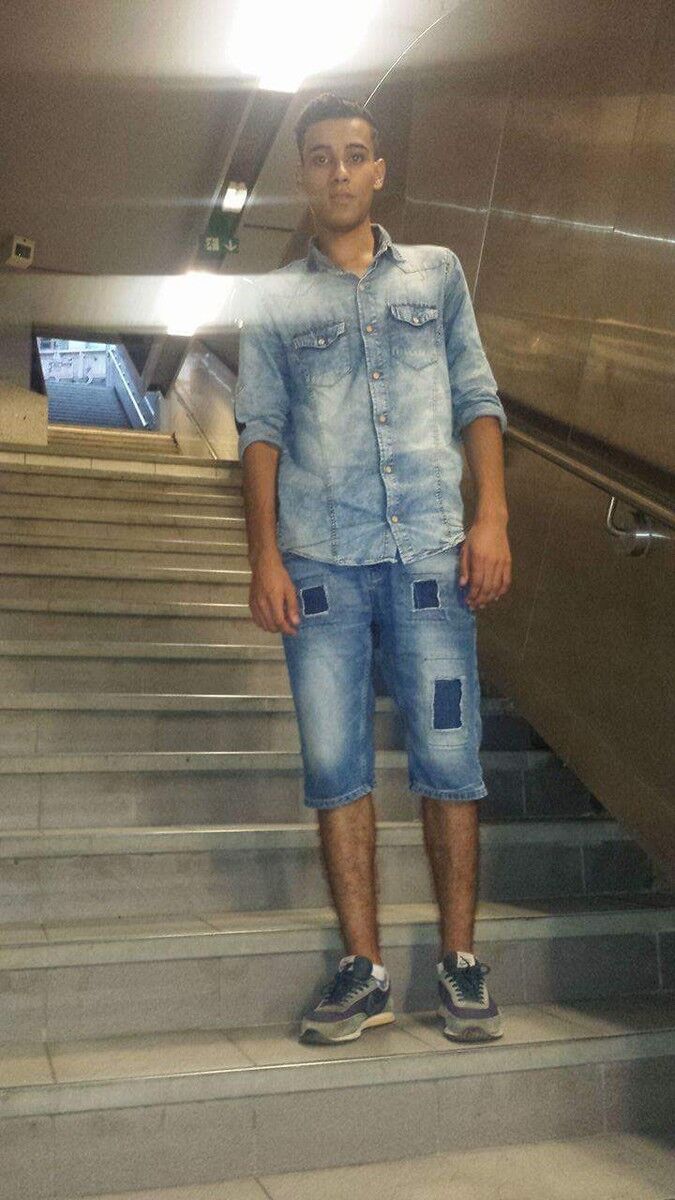  Algiers,   Abdelatif, 30 ,   ,   , c 