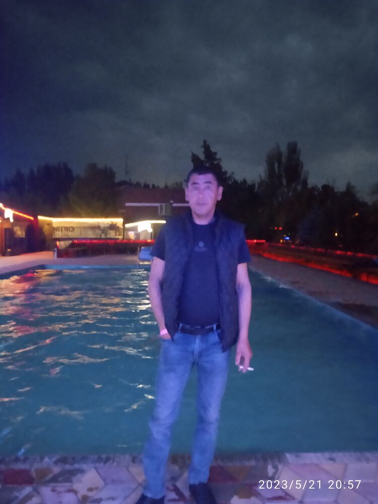  46101575  , 39 ,    