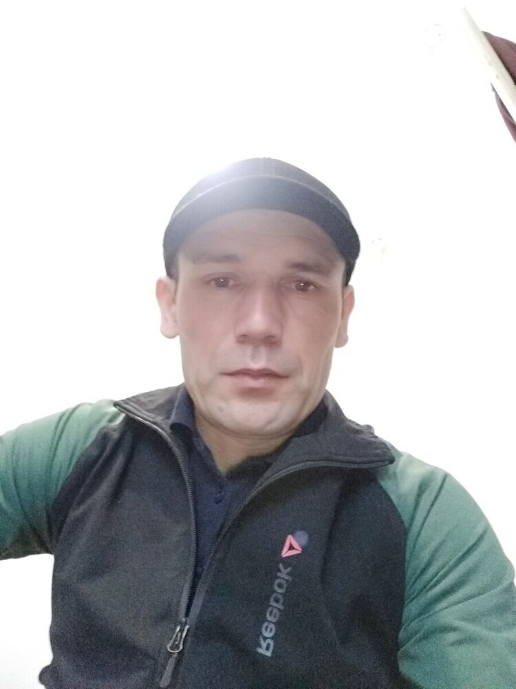  21193195  Doniel, 41 ,    
