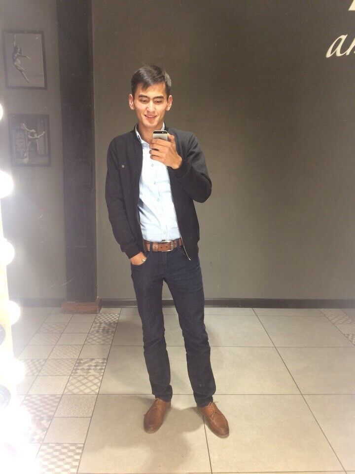  10647385  Boys, 27 ,    