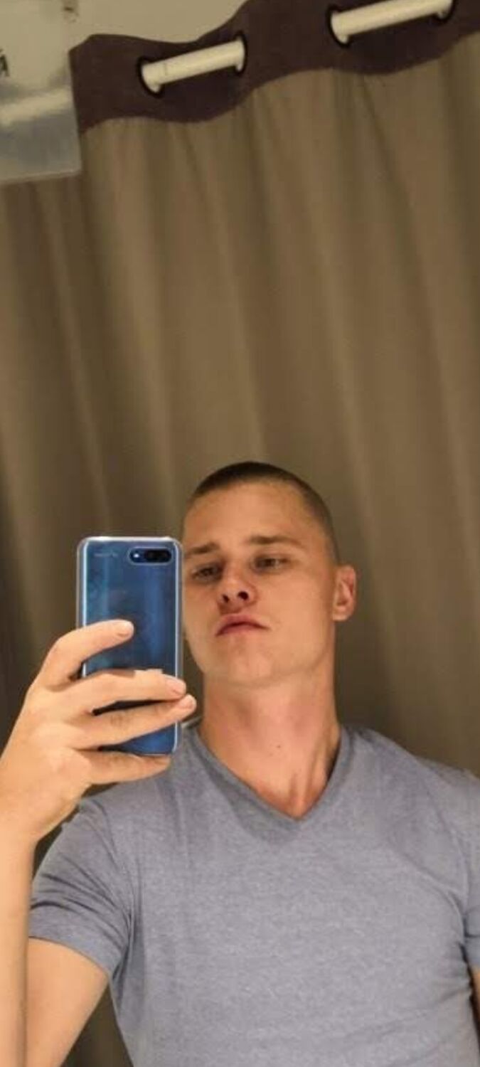  ,   Alexander, 26 ,   ,   , c 