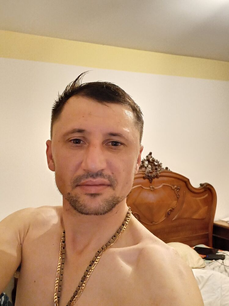  ,   Vlad, 31 ,   ,   