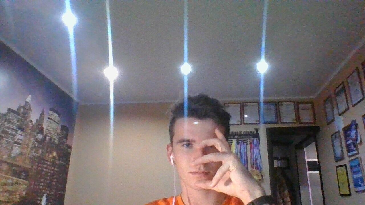  31655305  , 21 ,    