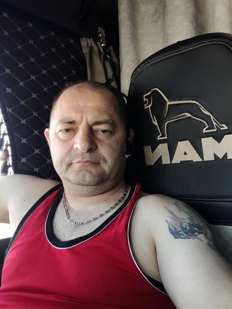  45083995  , 46 ,    
