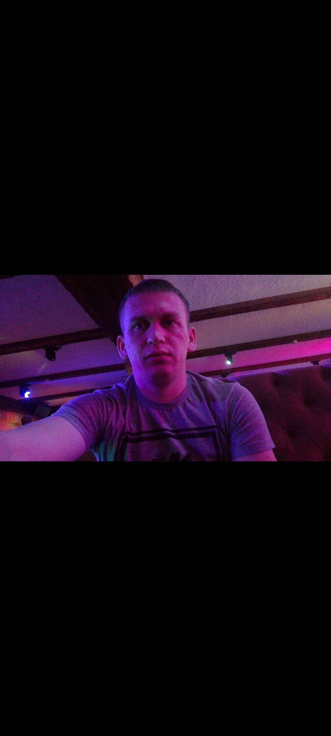  29933905  Boris, 33 ,     