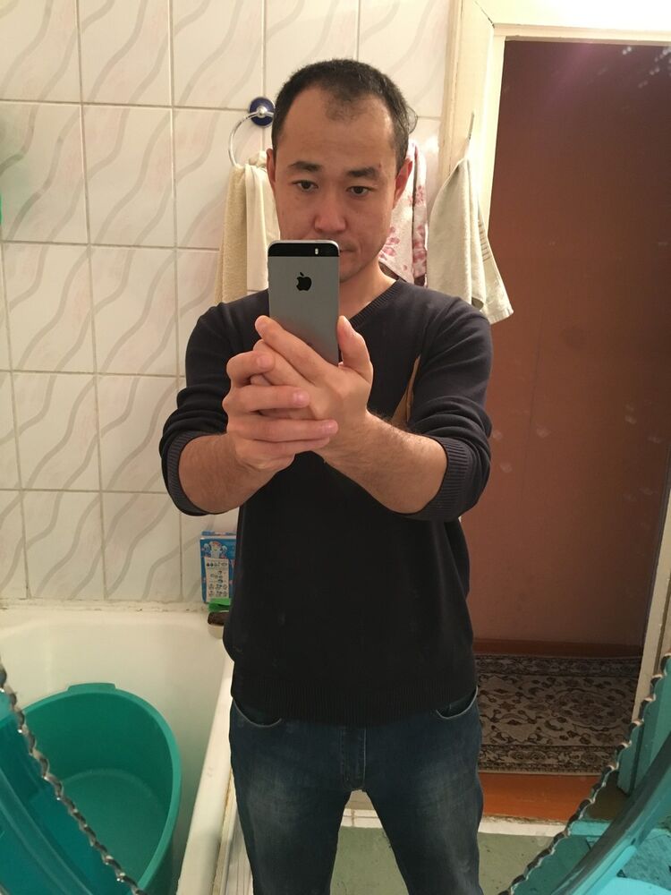  10985705  , 44 ,    