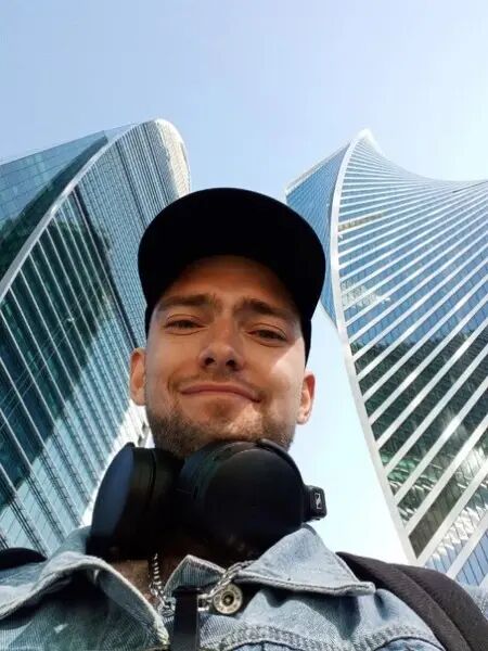  ,   Ilya, 28 ,   ,   