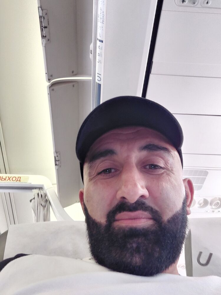 ���������� ������, ���� ������� E������, 46 ���, ������������ ��� c�������� ���������, ���������