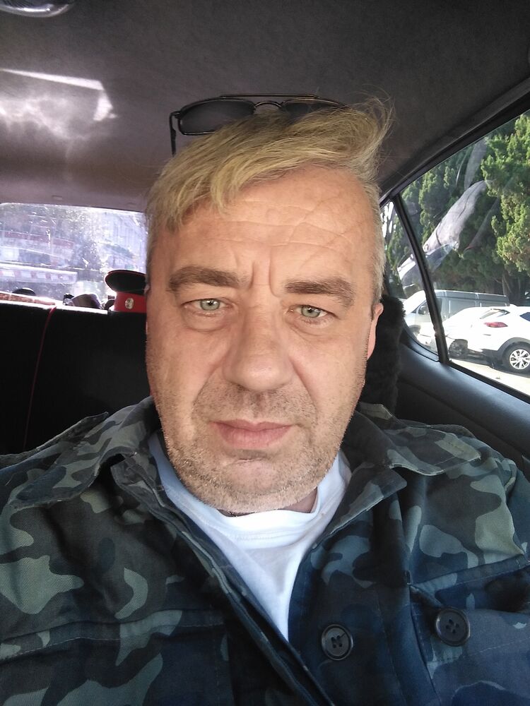  24285385  , 49 ,    