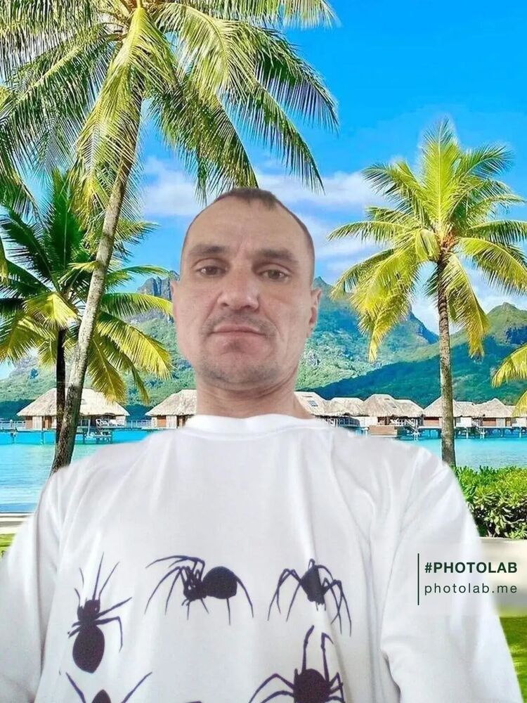 49002315  Nikolai, 50 ,    
