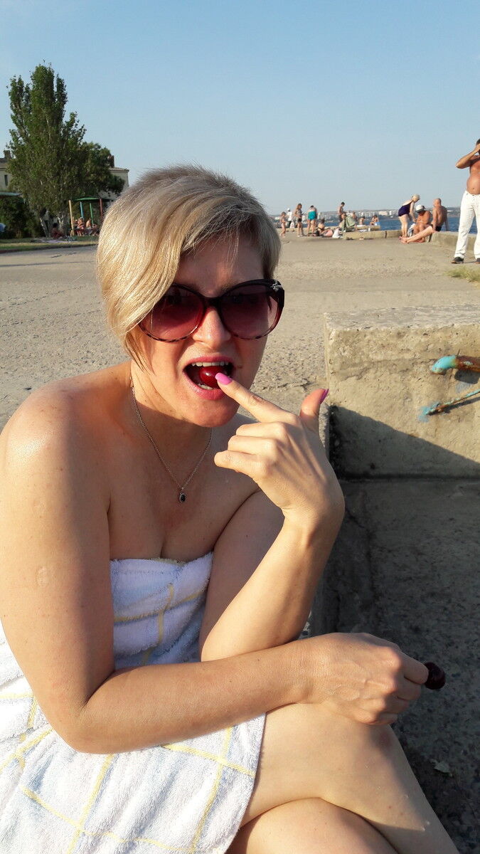  12757485  Natali, 57 ,    