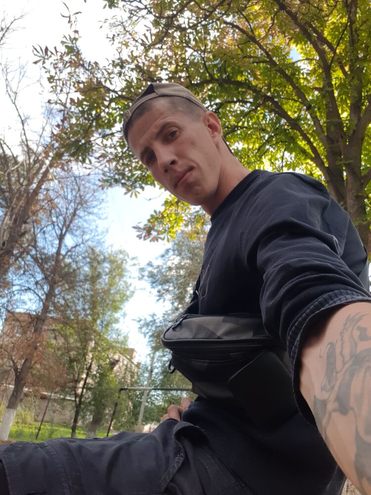  ,   Mikhail, 29 ,   ,   , c , 