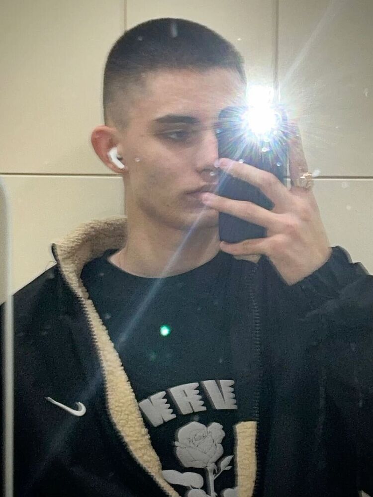  49994395  , 23 ,    
