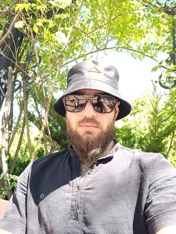  51162575  Ismail, 29 ,    