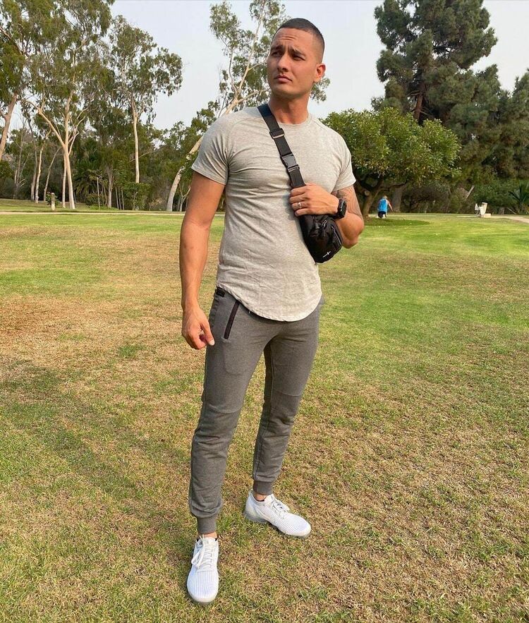  Cotonou,   Eric, 47 ,   ,   