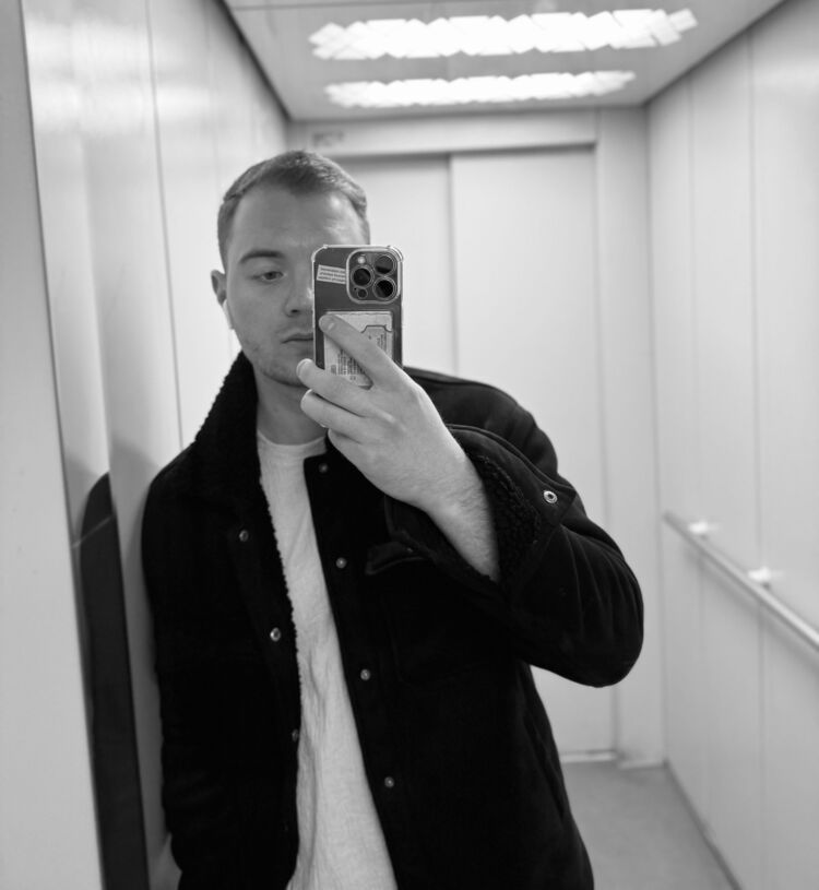  54006375  Aleksey, 29 ,    