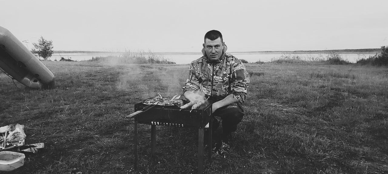  44177385  Artyom, 31 ,    