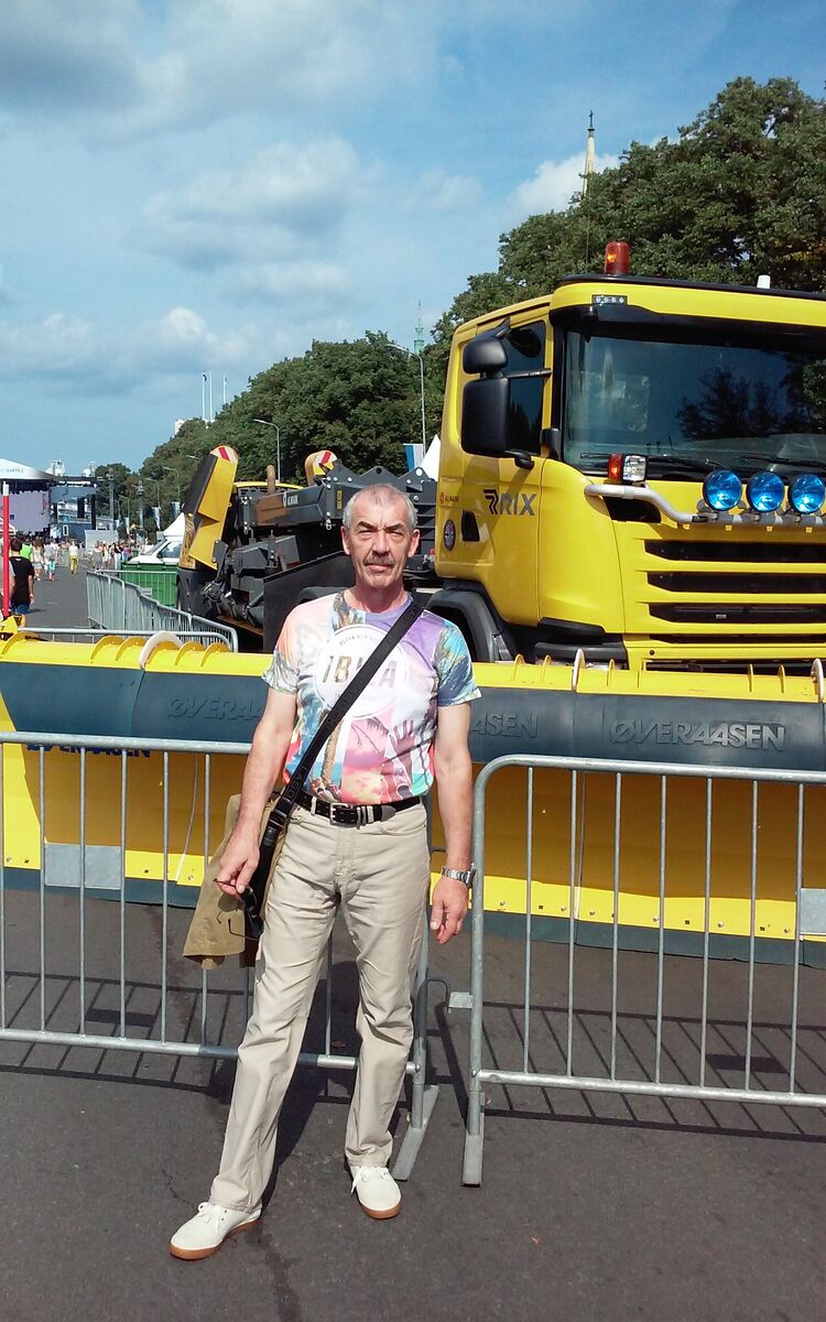 23491265  Vladimir, 66 ,    
