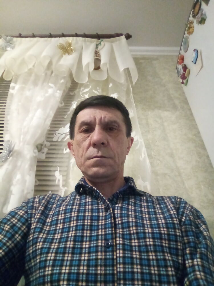  42690315  , 57 ,     