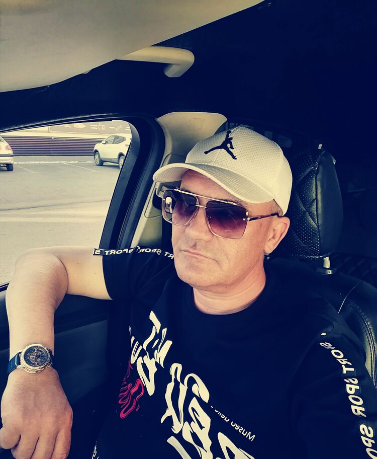  ,   Alexandr, 43 ,   ,   , c 