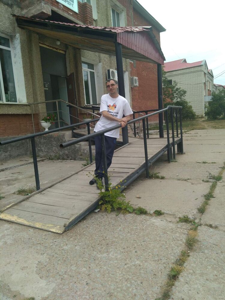  40055305  , 32 ,    