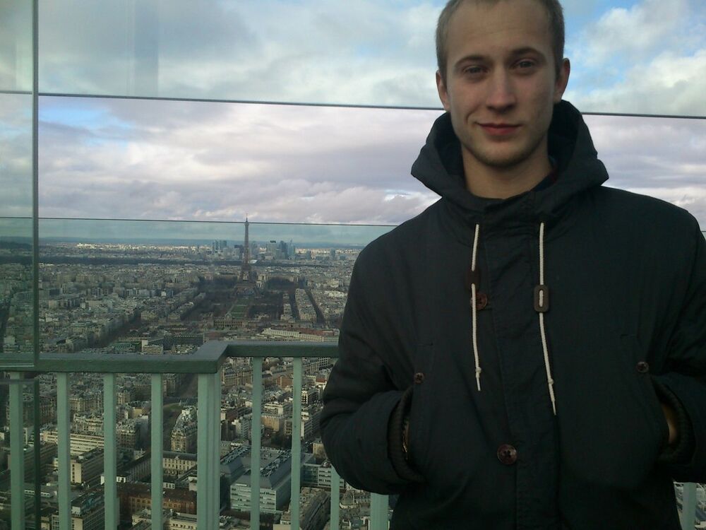  7043835  Vladimir, 33 ,    