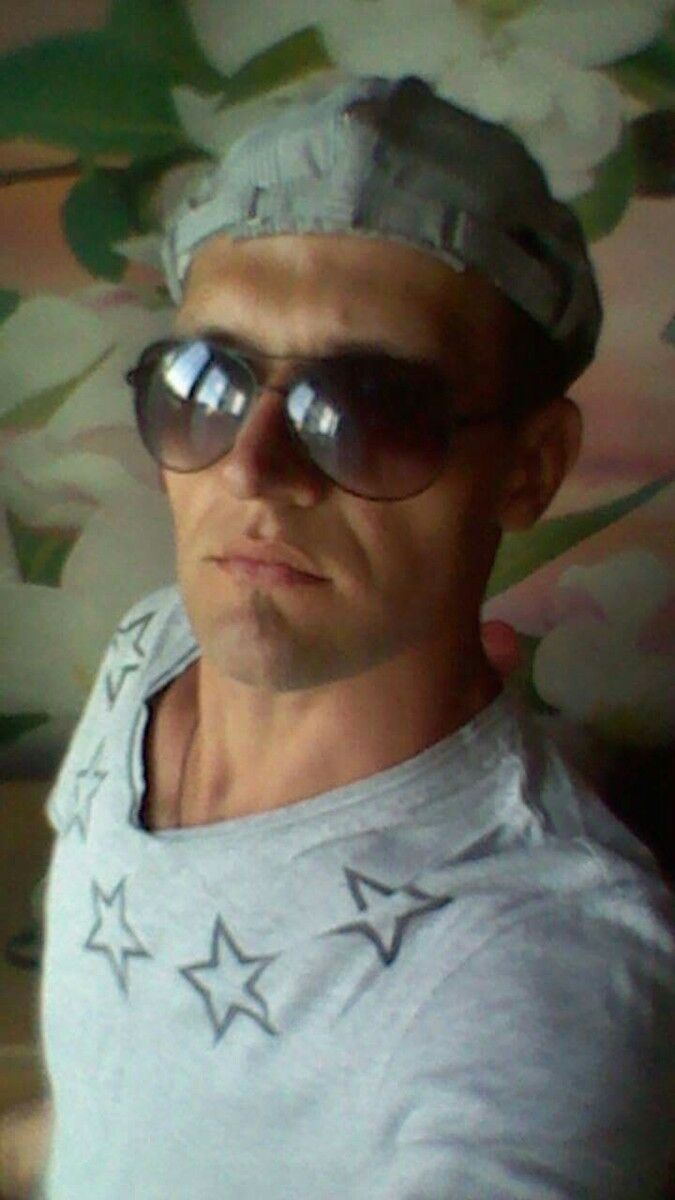  ,   Sergiu, 34 ,     , c 