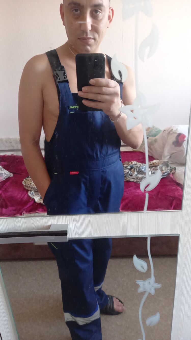  52623605  , 34 ,    