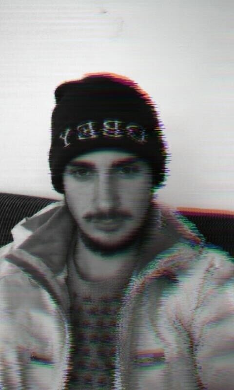  18161365  Luka, 24 ,    