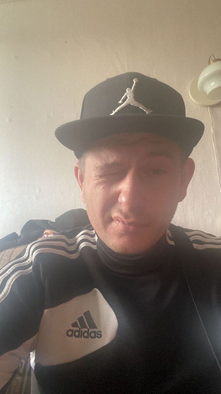  31925115  Gennadiy, 33 ,    -