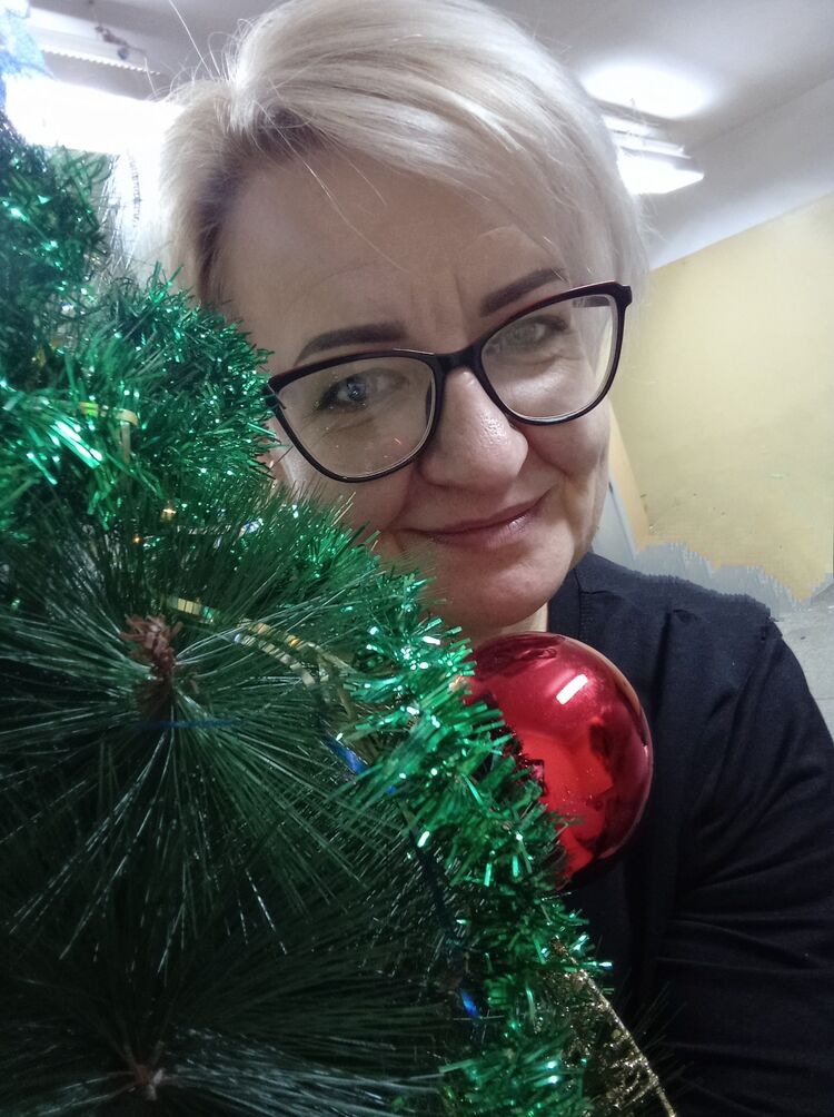  ,   Irina, 47 ,   ,   