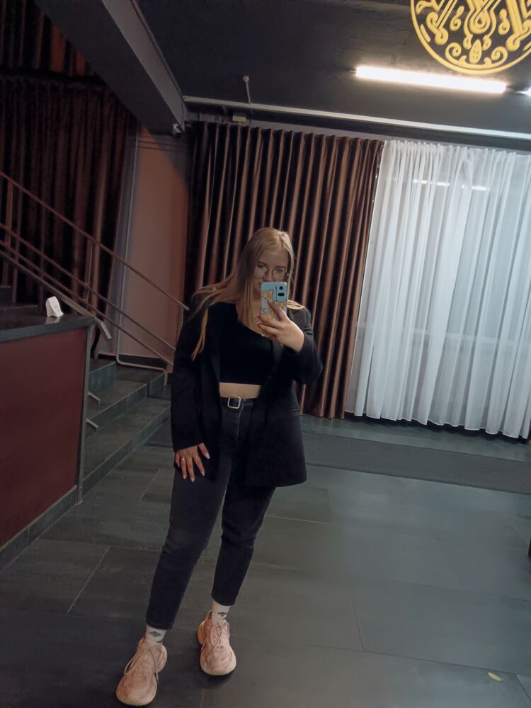  44065405  , 20 ,    