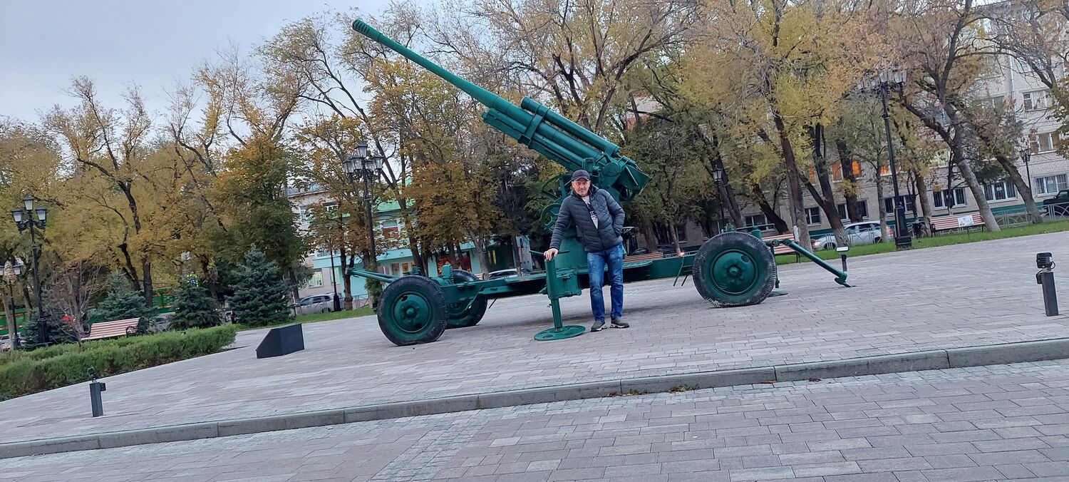  30980405  , 52 ,    