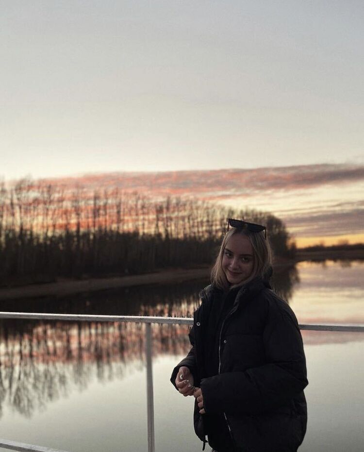  -,   Anastasia, 23 ,   ,   , 