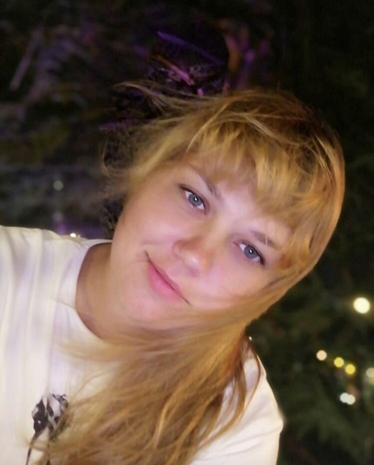 ���� 25631915 ������� �����, 44 ����, ���� ���������� � ����������