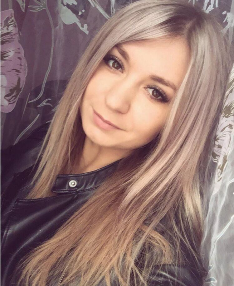  21748205  , 35 ,    -