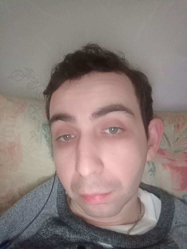  49594645  , 35 ,    