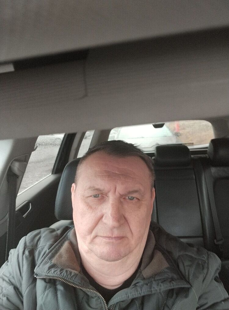  44312655  , 51 ,    
