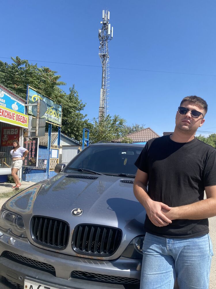  52075885  Valdos, 23 ,    